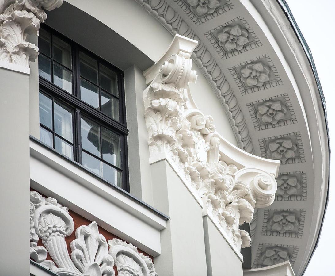 Centrally Located Apartment Overlooking Vermanes Park Riga Eksteriør bilde